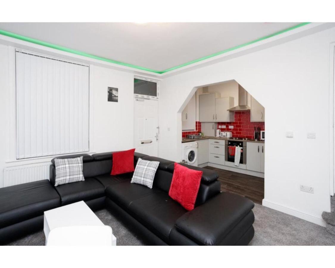 Carter House Apartments.....6 Beds In 3 Bedrooms リーズ エクステリア 写真